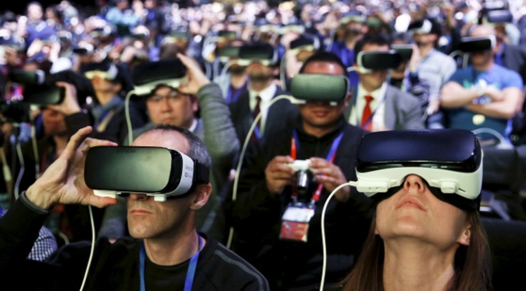 Aplikasi Gear VR Oculus Kuras Baterai Perangkat Samsung