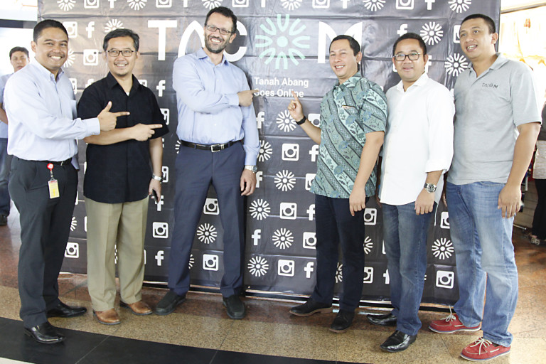 Indosat Dukung ‘Tanah Abang Goes Online’