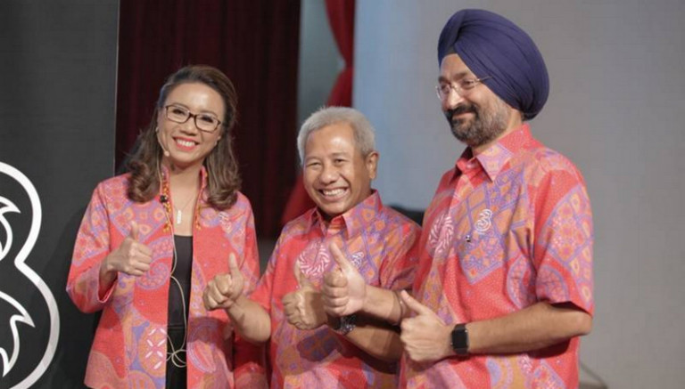 4G Jadi Kado Istimewa HUT Tri ke-9