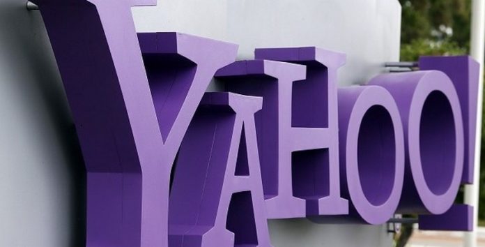 peretas Akun Yahoo