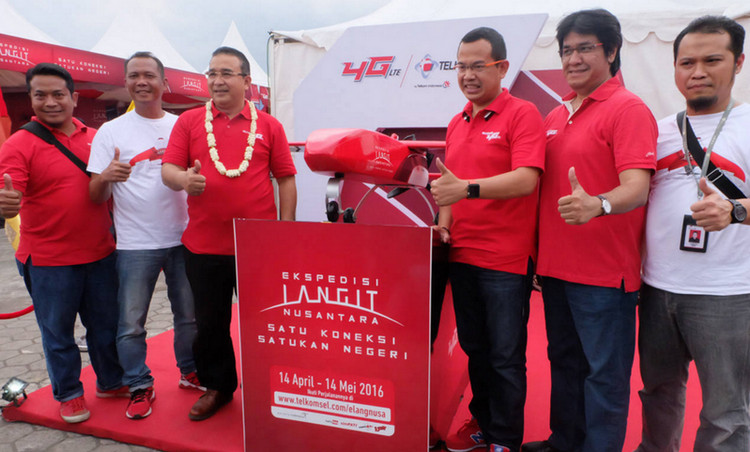 Telkomsel Elang Barat di Tasikmalaya 2