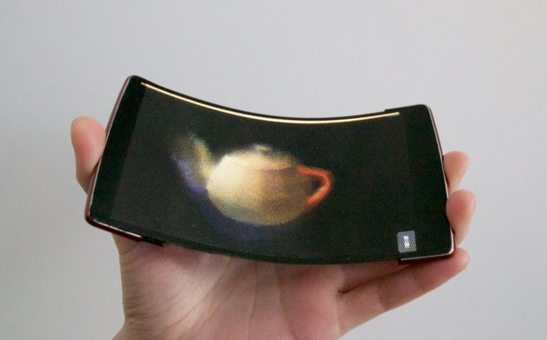 HoloFlex, Smartphone dengan Layar Lengkung 3D