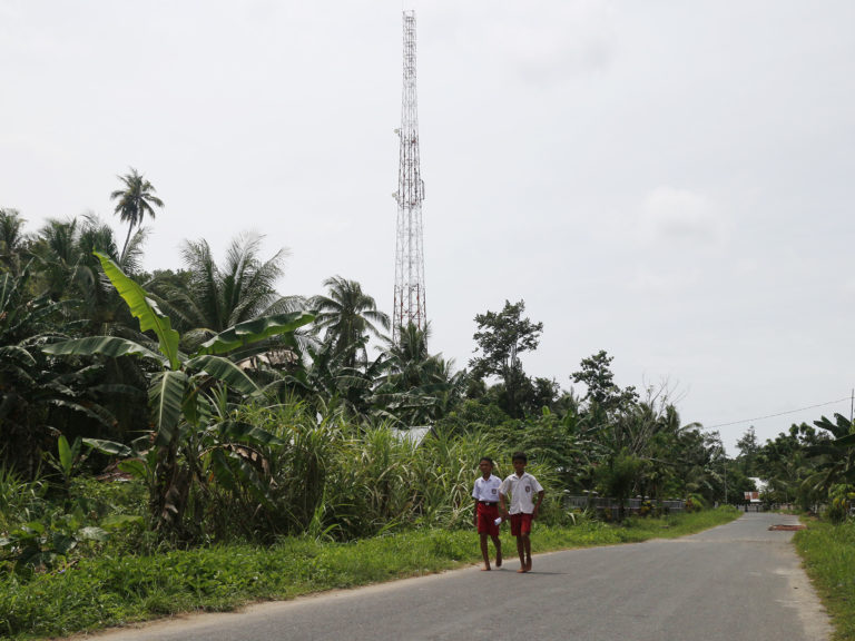 Telkomsel Operasikan 627 BTS di Perbatasan Indonesia