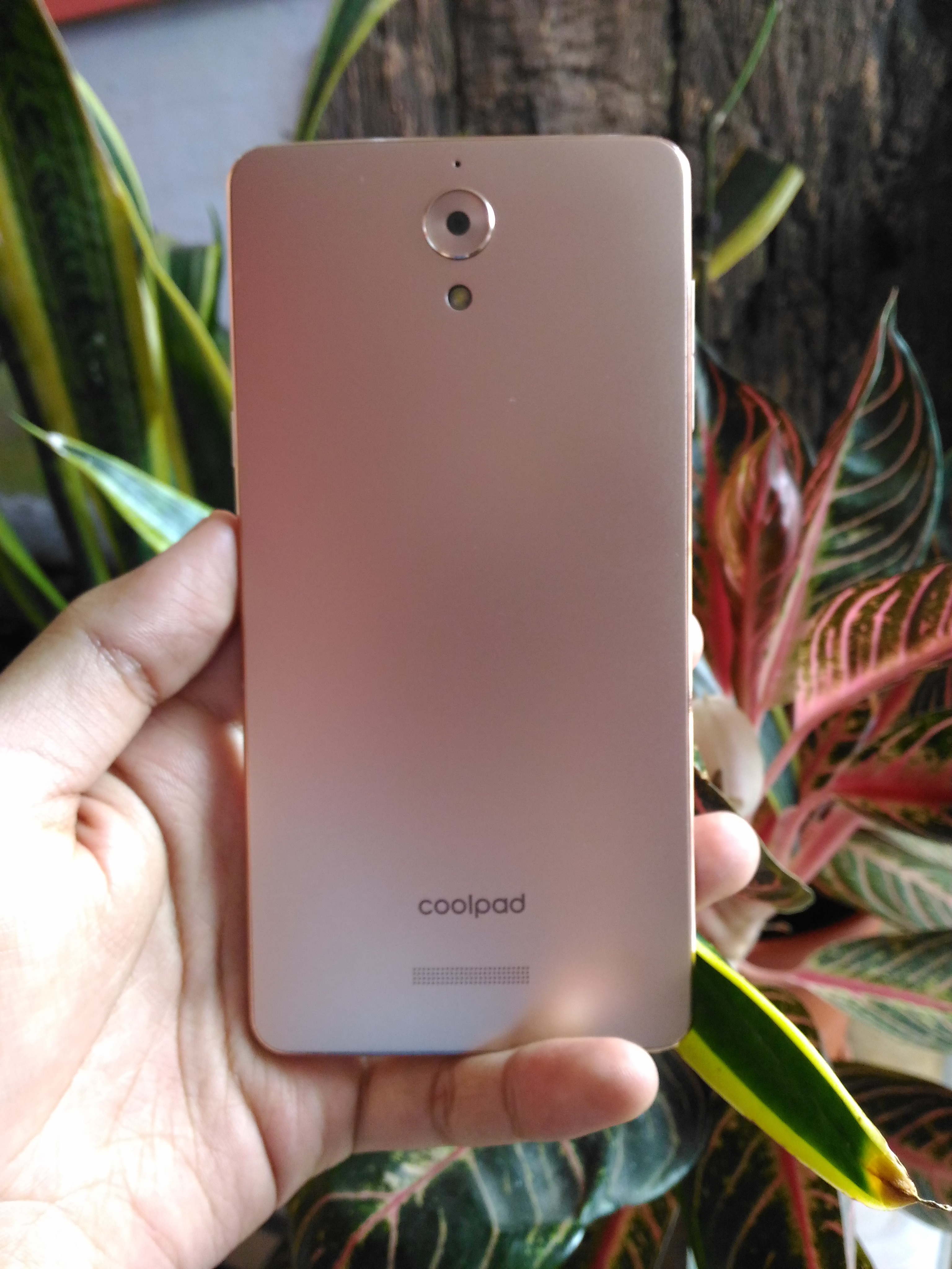 Review: Coolpad Sky 3, Smartphone Selfie Berbodi Metal 