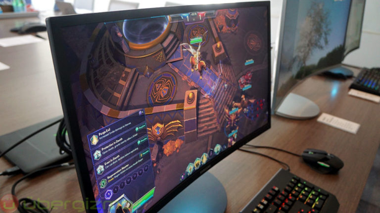 Masuk Pasar Gaming, Samsung Perkenalkan 2 Monitor Gaming