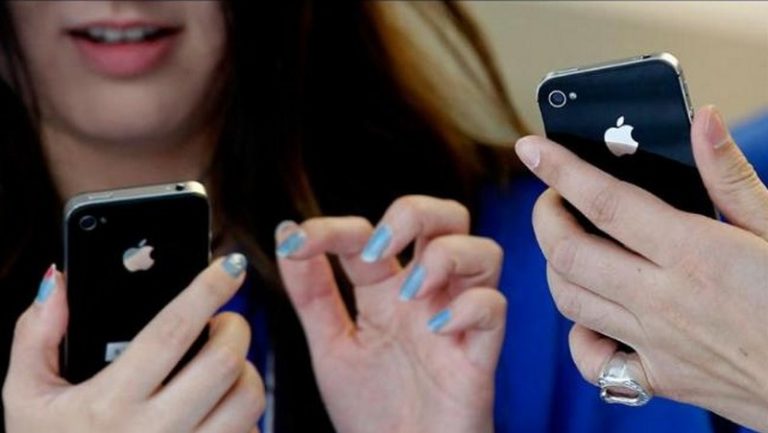 Remaja Lebih Suka iPhone Ketimbang Android