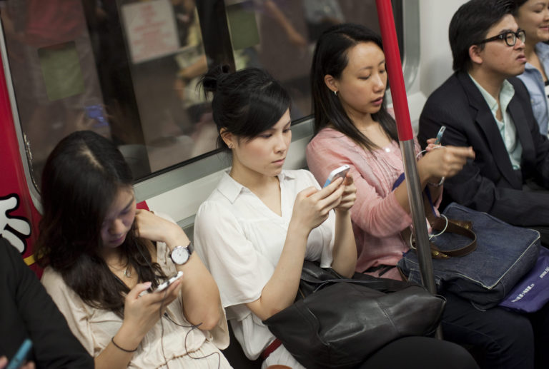 Jungkalkan Huawei, Oppo Puncaki Klasemen Pasar Smartphone China
