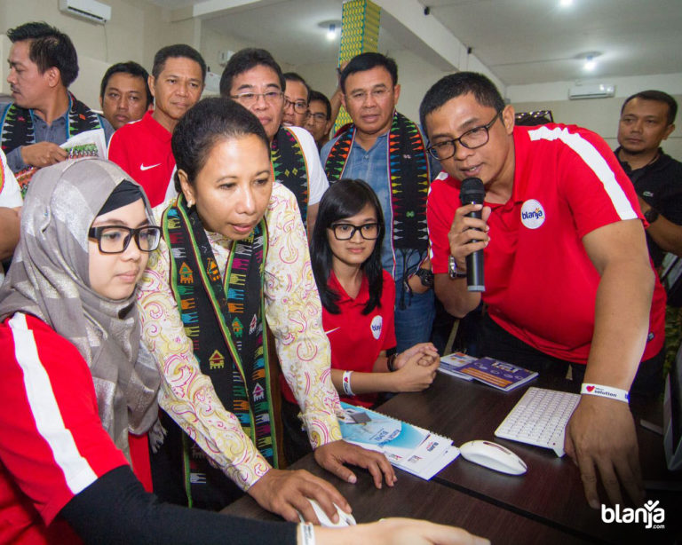 blanja.com Tebar Rezeki Manis di Bulan November