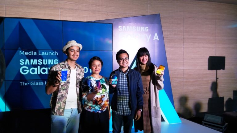 Resmi Hadir di Indonesia, Berapa Harga Samsung Galaxy A (2017) Series?