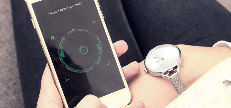 kunci aplikasi pakai face recognition