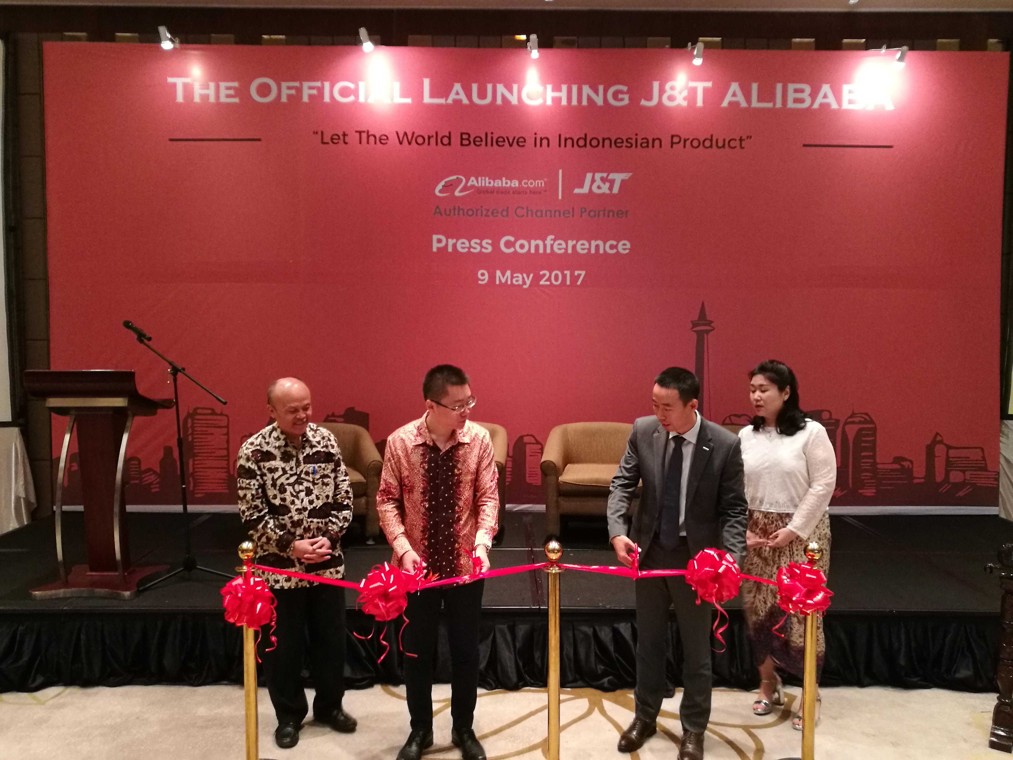 J&T Alibaba Dorong UMKM Indonesia Go Internasional