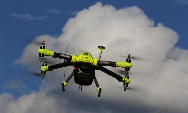 Canggih, Drone Ini Bantu Korban Serangan Jantung
