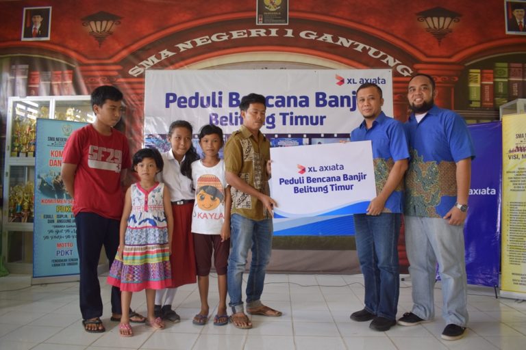 XL Axiata Donasikan Akses Internet Untuk Sekolah Berprestasi di Belitung Timur