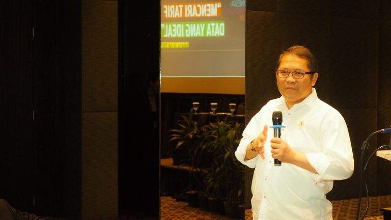 Menkominfo : Bukan Regulasi Tetapi Formula Tarif Data