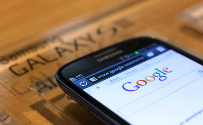 Setelah Apple, Google Kembali “Dipalak” Samsung Rp 46 Triliun