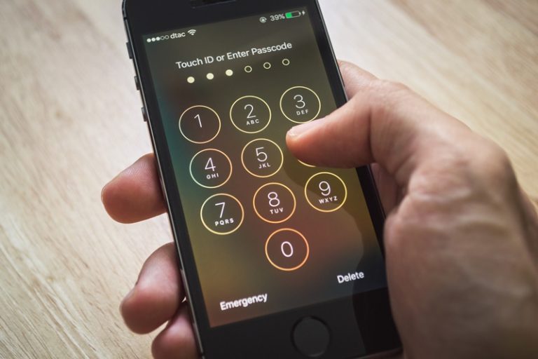 bypass lockscreen di iPhone