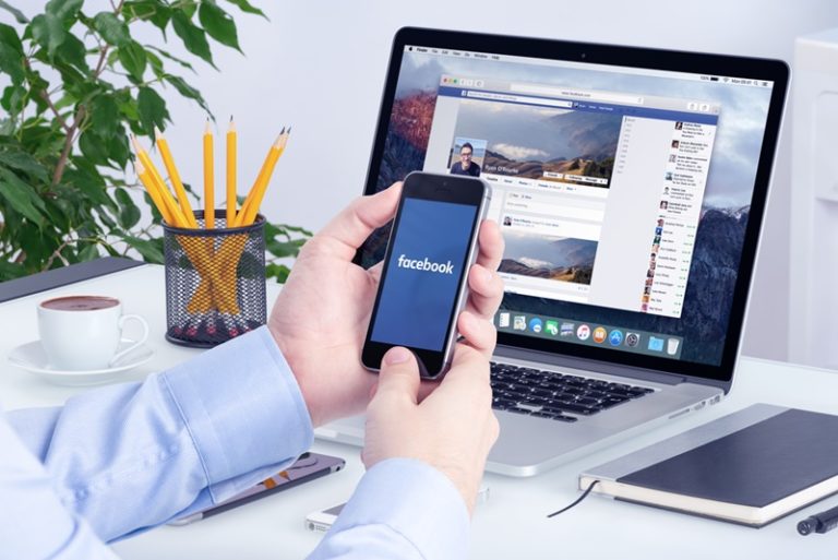 kecanduan Facebook