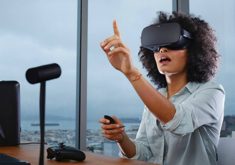 Makin Populer, Penjualan Headset VR Tembus 1 Juta Unit