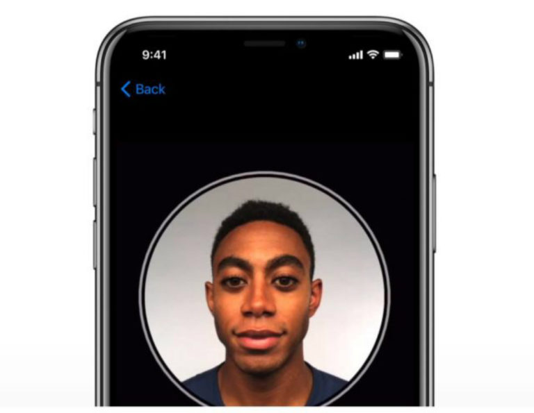 Apple Kucurkan Rp 5,2 Triliun untuk Perkuat Face ID