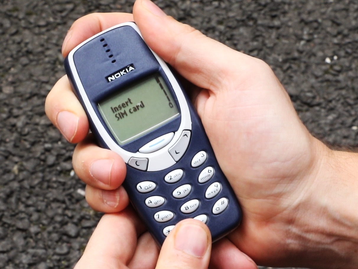 33 10. Кнопочный нокиа 3310. Nokia 3310 old. Старый нокиа кнопочный 3310. Nokia 3310 старый.
