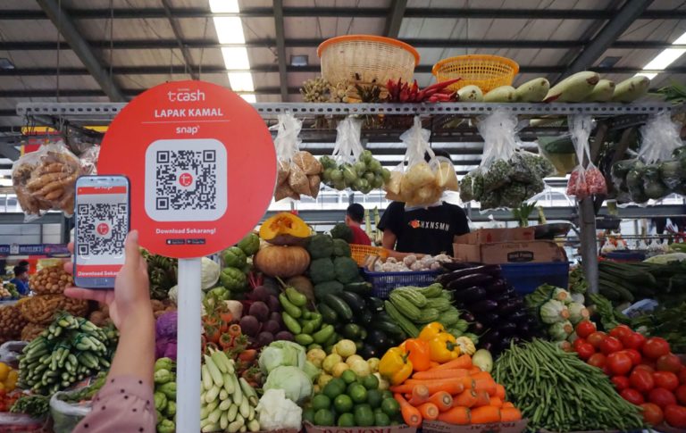Permudah Transaksi Digital, TCASH Tambah Fitur QR Code