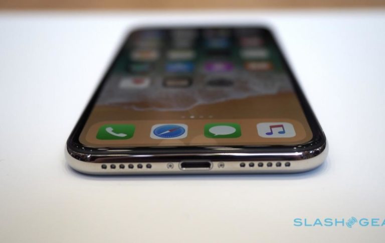 Apple Pangkas Produksi iPhone X, Samsung Ketar-ketir