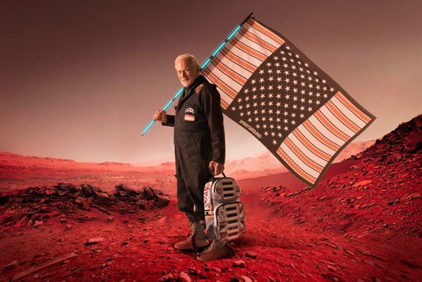 Pensiun jadi Astronot, Buzz Aldrin Jualan Ransel