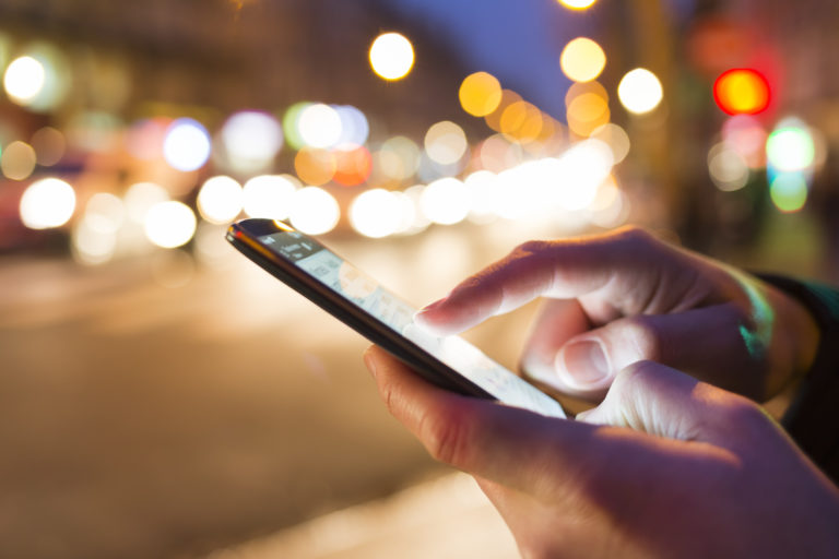 Cara Tambahkan Situs Favorit ke Layar Utama Smartphone