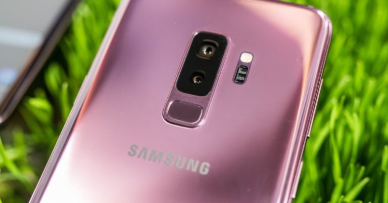 Smartphone dengan Kamera Terbaik