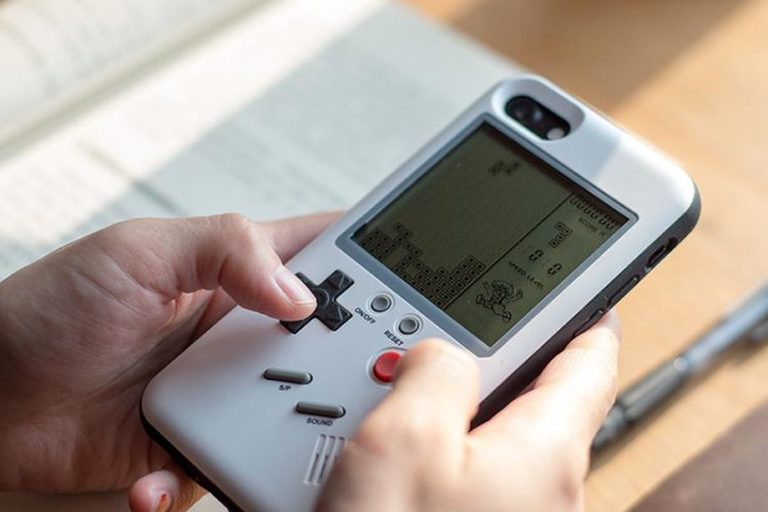 Casing iPhone Ini Bisa untuk Main Tetris