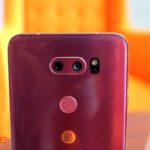 LG V30+-11