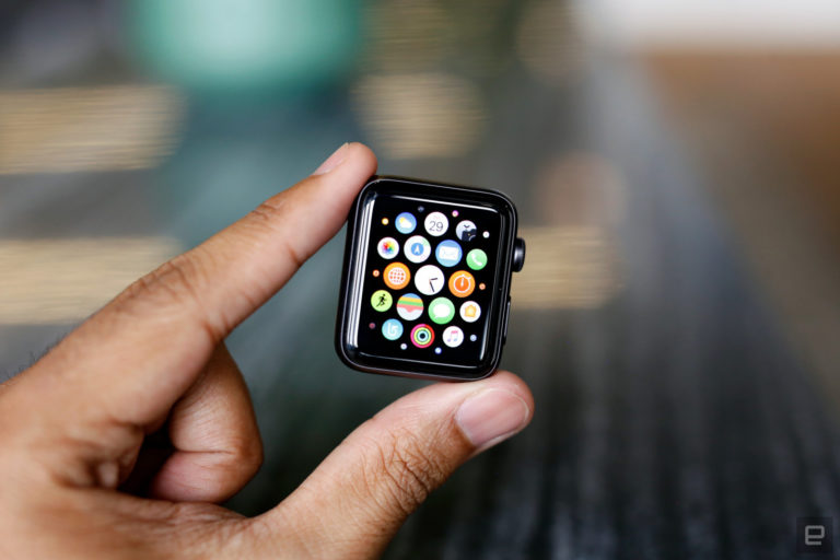 Tampilan Apple Watch Digarap Pihak Ketiga