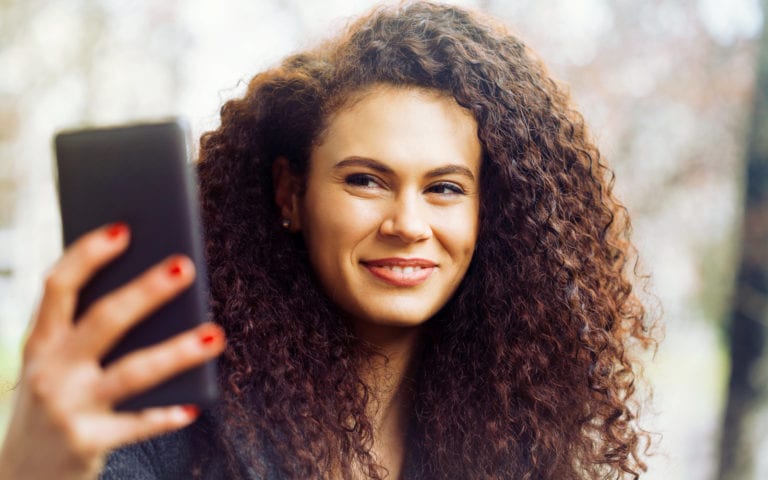 Lensa Baru Snapchat Bisa Respons Suara di Sekitar