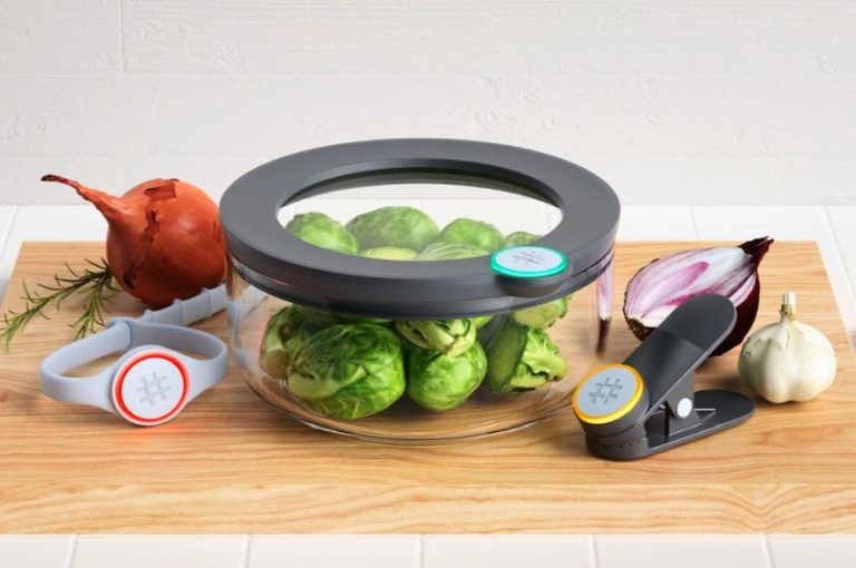 Canggih! Tupperware Cerdas Ini Bisa Pantau Isi Kulkas