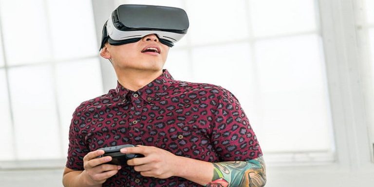 Nggak Mau Kalah Saing, Samsung Ikutan Garap Headset AR/VR