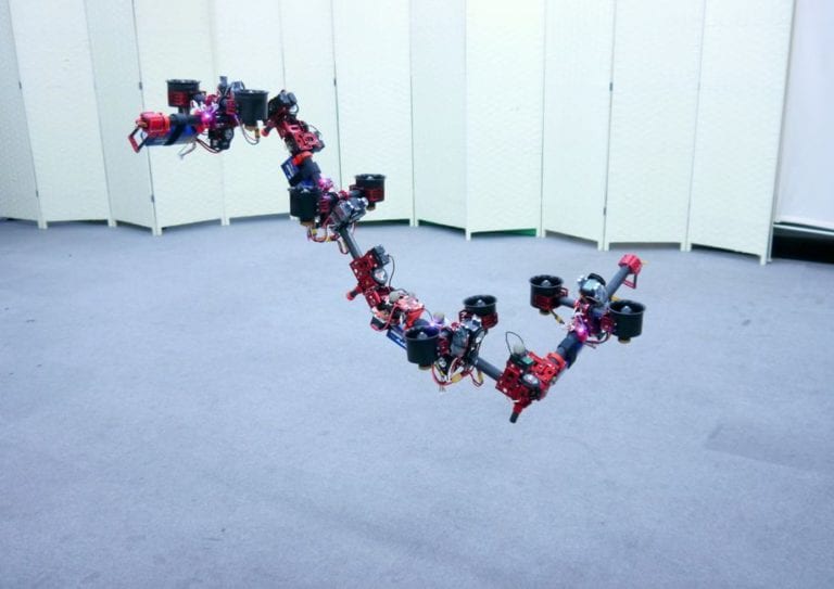 DRAGON, Robot “Drone Naga” yang Jago Manuver