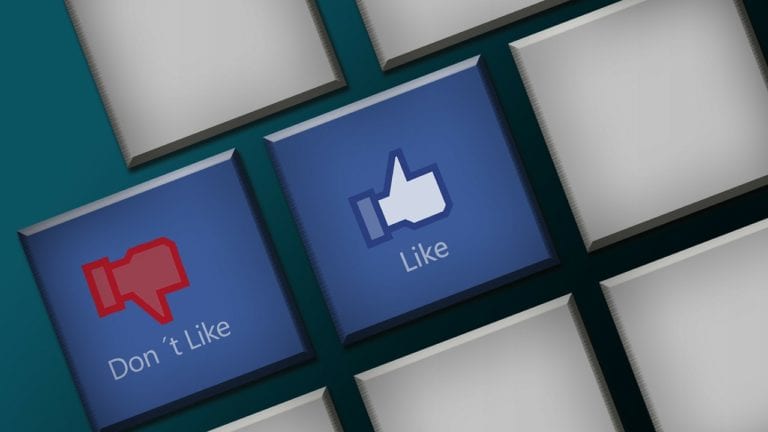Cegah Ujaran Kebencian, Facebook Uji Tombol Downvote