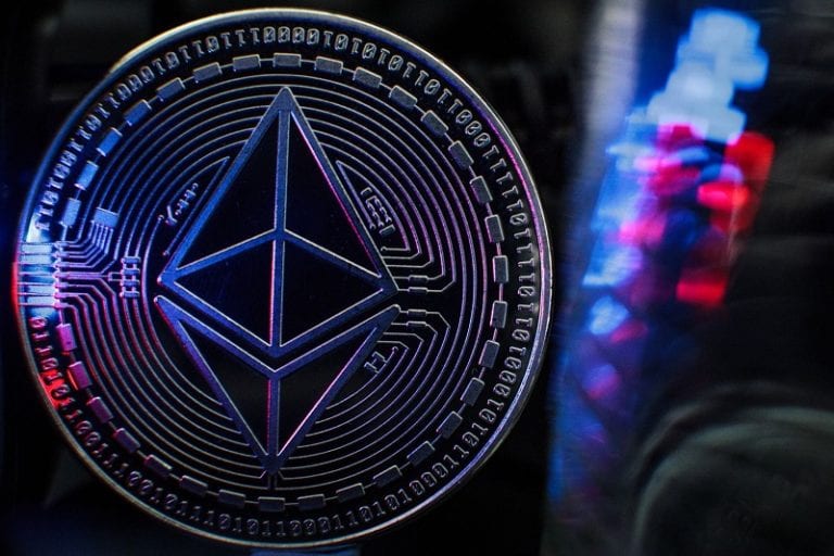 Netizen China Pakai Blockchain Sebarkan Berita yang Disensor