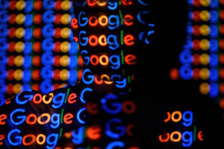 Ribuan Karyawan Google Protes Proyek Mesin Pencari China