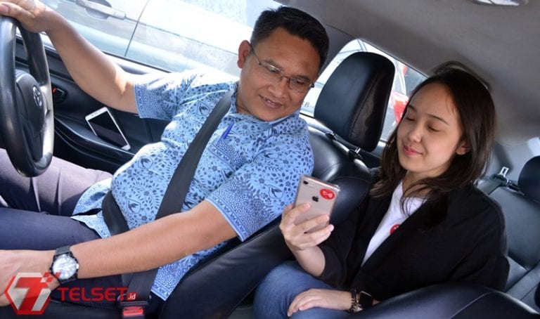 Bayar Taksi Pakai aplikasi