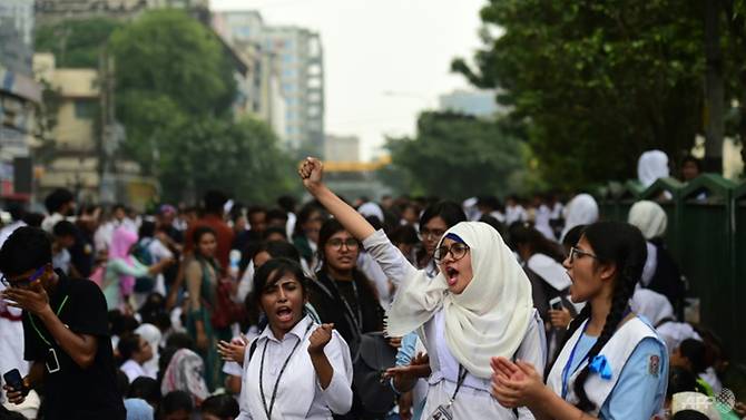 Marak Aksi Protes, Bangladesh Matikan Akses Internet