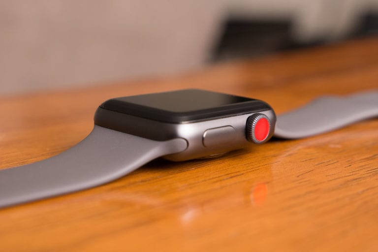 Apple Watch Pimpin Pasar Jam Tangan Pintar