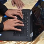Dell XPS 15 (9575)-2