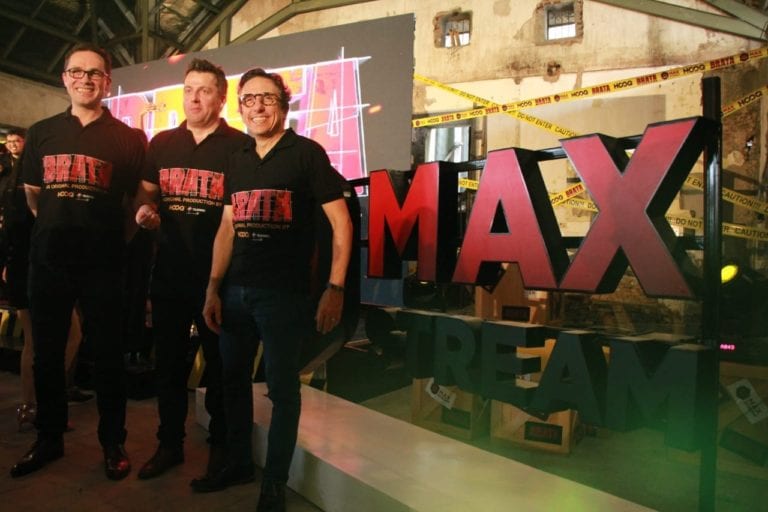 Kembangkan Ekosisitem Digital, HOOQ dan Telkomsel Produksi serial TV
