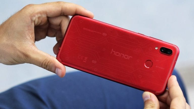 Smartphone gaming Honor