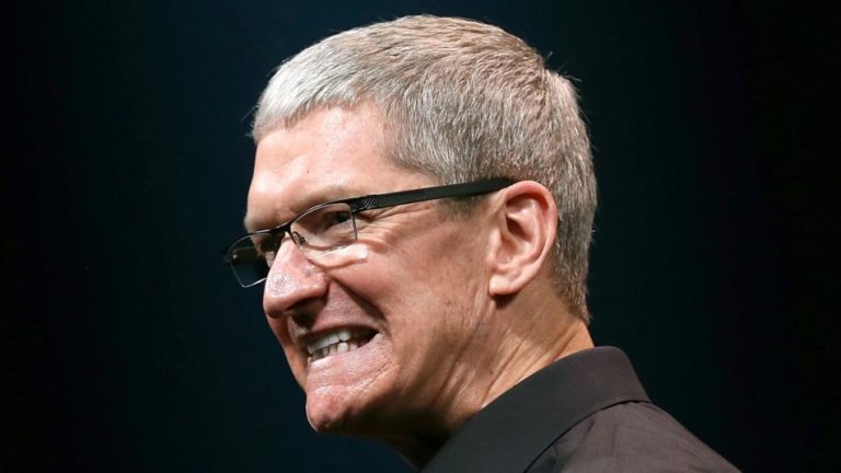 Tim Cook marah