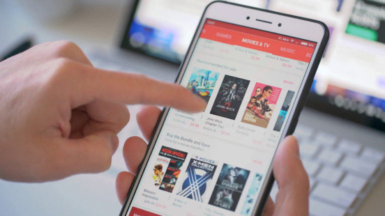 5 Aplikasi Streaming Film yang Bisa Ditonton di Smartphone