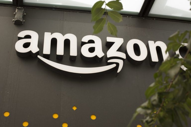 Nama dan Email Pelanggan Amazon Bocor, Kesalahan Teknis?