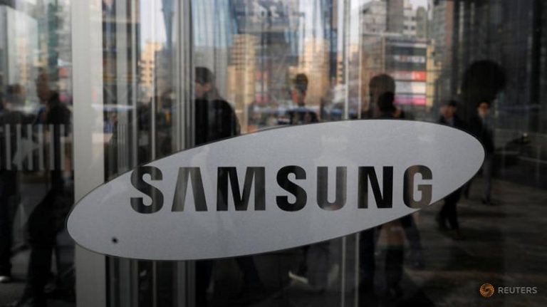 Samsung Janji Kasih Kompensasi Pekerja Pabrik yang Sakit