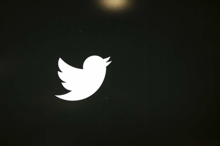 Dark Mode Twitter